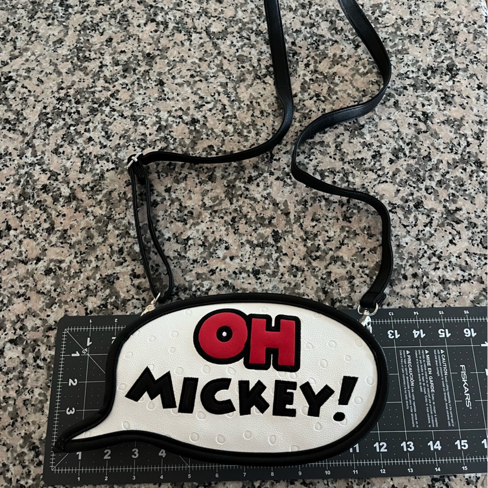 Disney store oh my Disney collection Mickey Mouse talk bubble crossbody bag